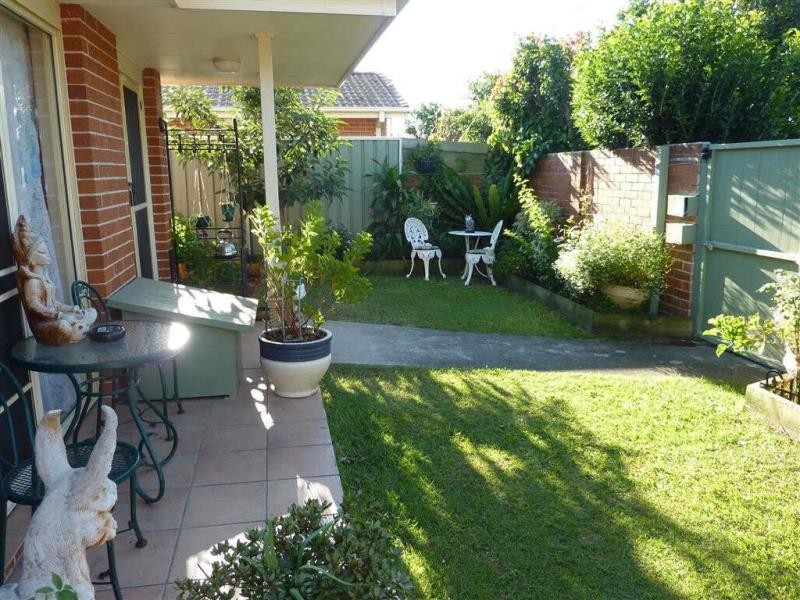 4/49  Macintosh St, Forster NSW 2428