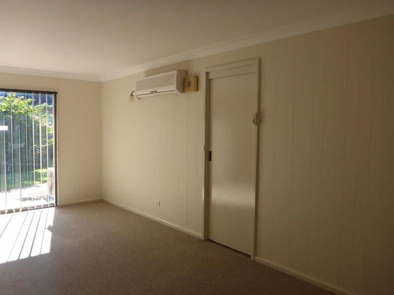 1/4 Cross St, Forster NSW 2428