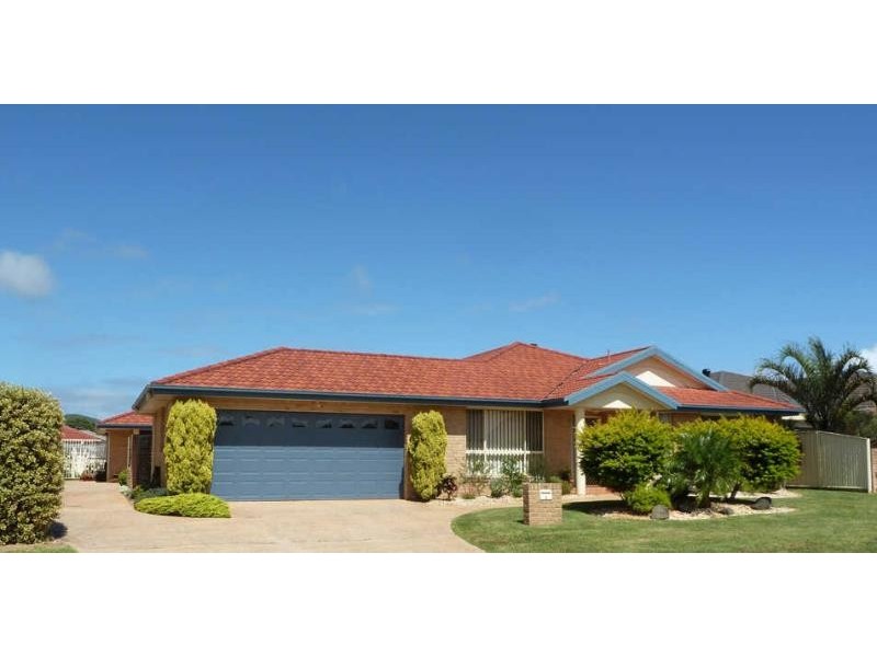 1/35  Amanda Cres, Forster NSW 2428