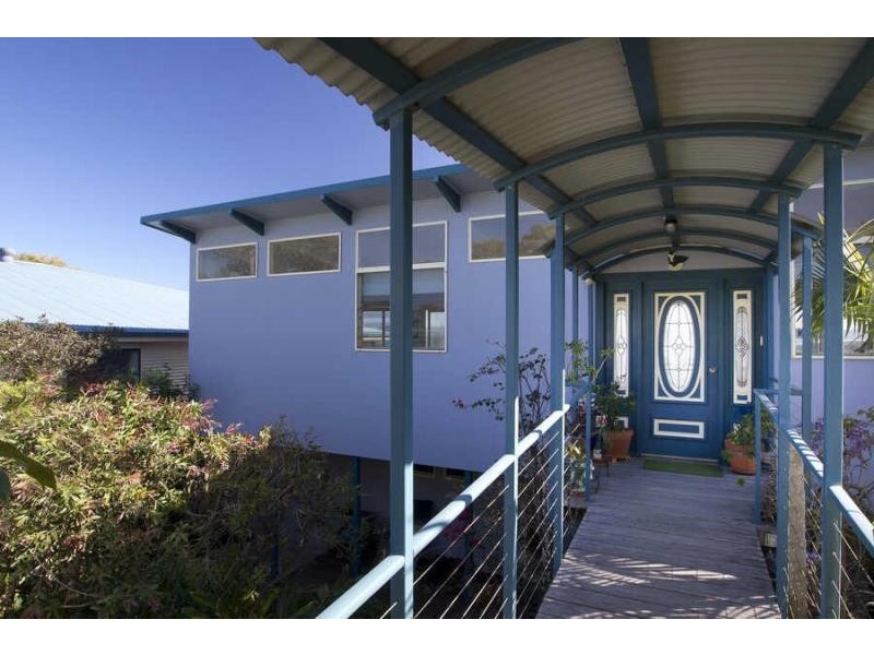 85  Green Point Dr, Green Point NSW 2428