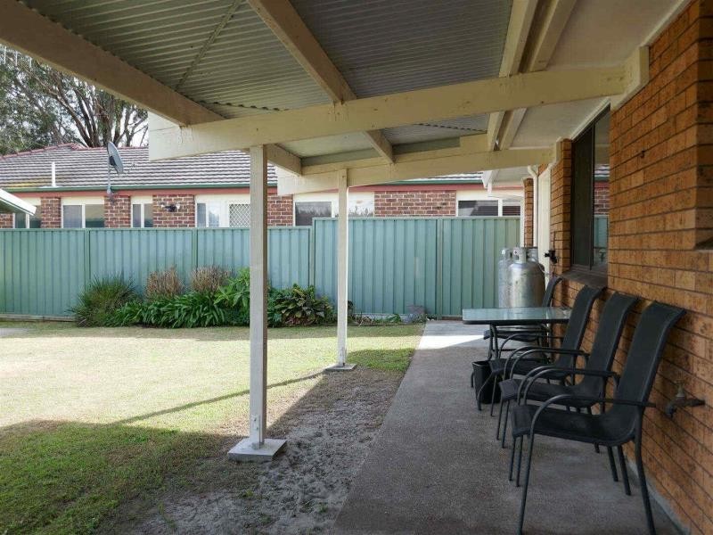 125  The Lakes Way, Forster NSW 2428