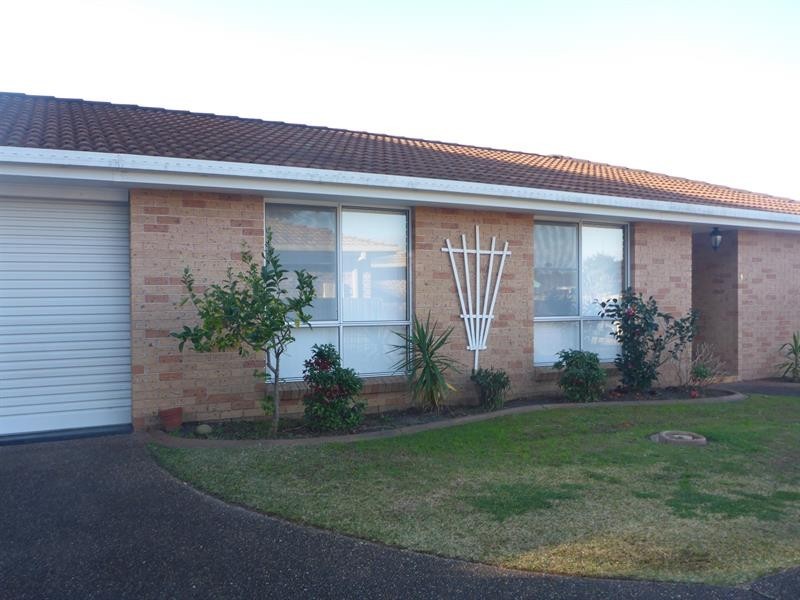 1/14 Montego Pl, Tuncurry NSW 2428