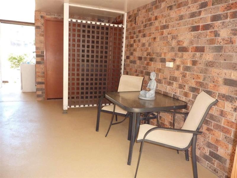 67  Manning St, Tuncurry NSW 2428