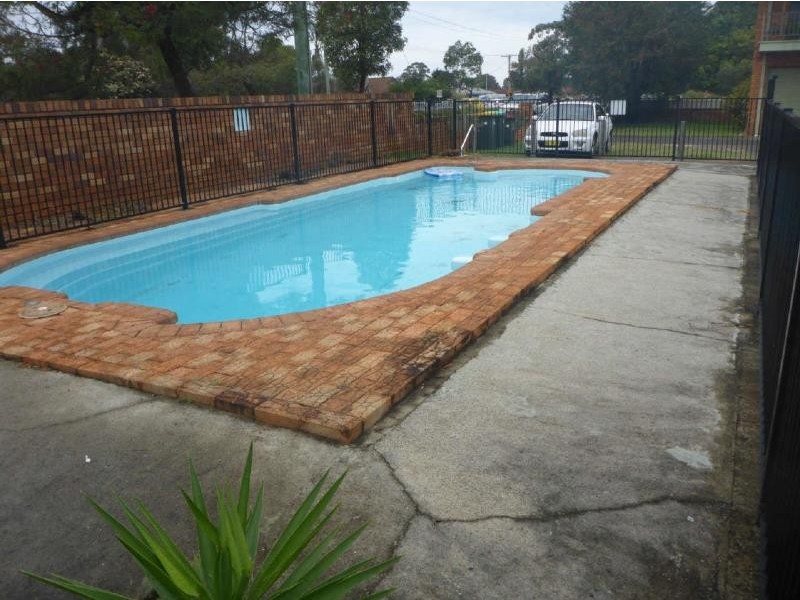 105-109 Macintosh St, Forster NSW 2428