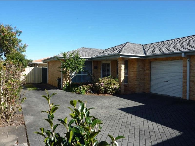 2/93  Goldens Rd, Forster NSW 2428
