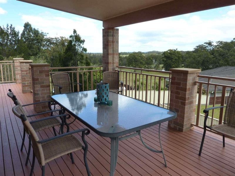 3 The Bridle Path, Tallwoods Village NSW 2430