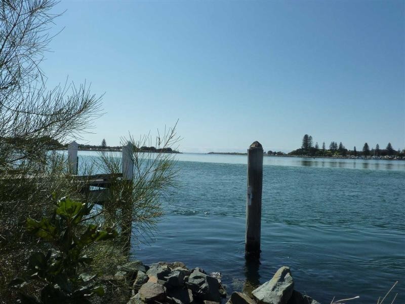 21/31  Wharf St, Tuncurry NSW 2428