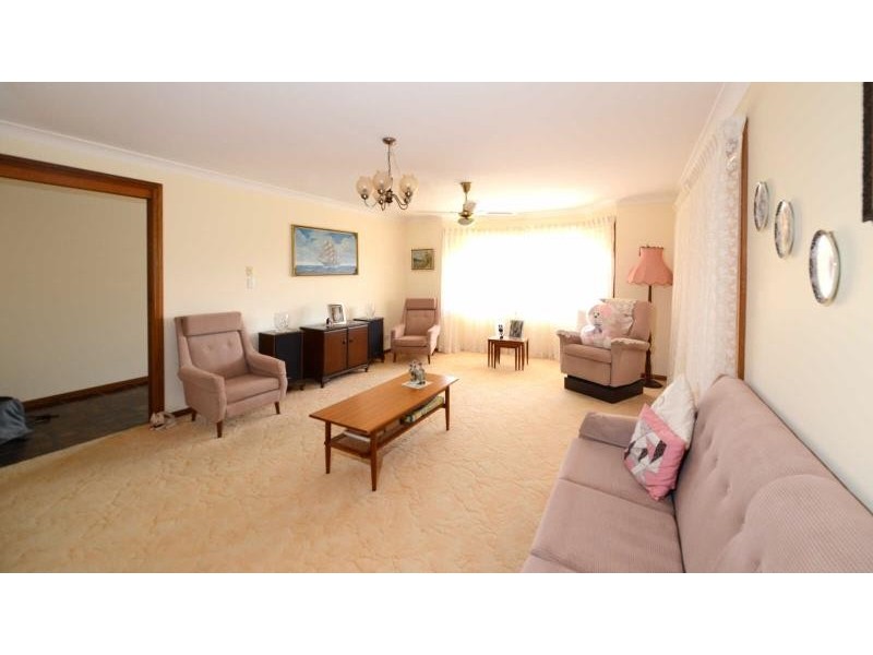 56 Daphne St, Forster NSW 2428