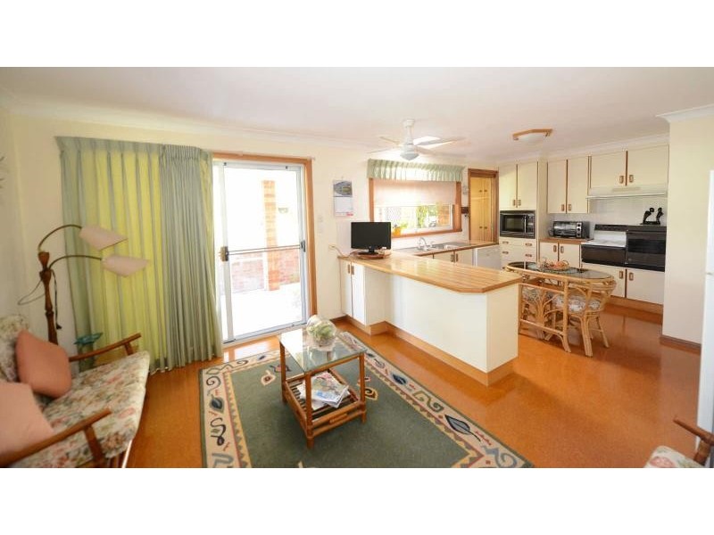 56 Daphne St, Forster NSW 2428