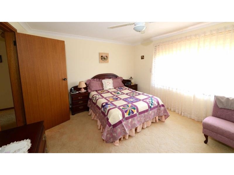 56 Daphne St, Forster NSW 2428