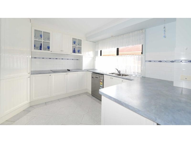 16 Robur Ct, Tuncurry NSW 2428