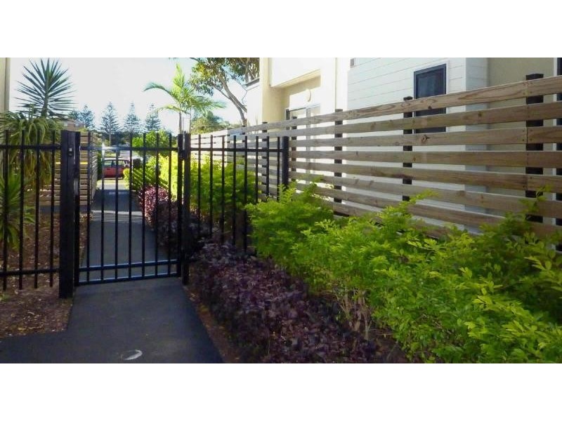 8/60 Wharf St, Tuncurry NSW 2428