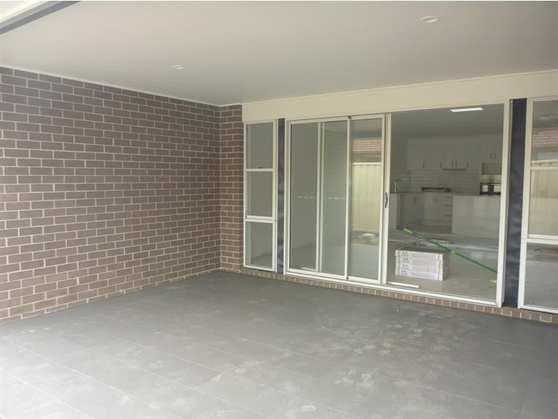 2/110 Macintosh St, Forster NSW 2428