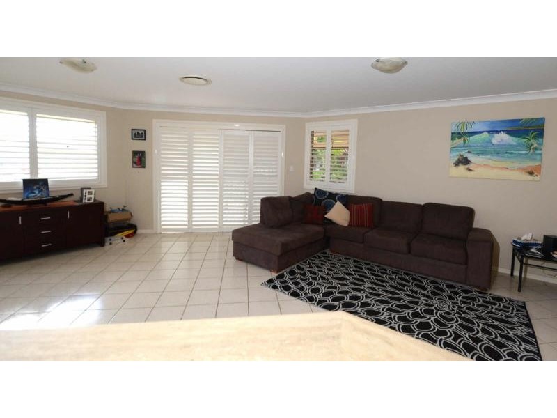 16 Akala Ave, Forster NSW 2428