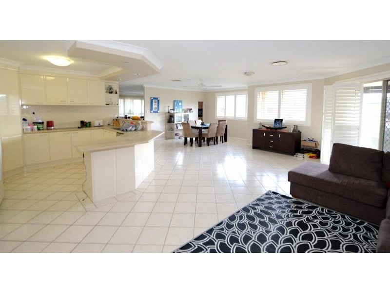16 Akala Ave, Forster NSW 2428