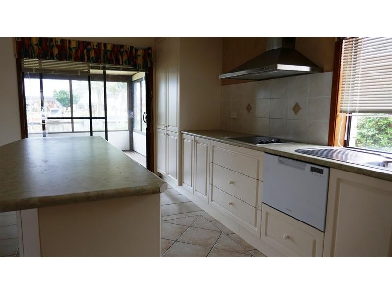 7 Elouera Cres, Forster NSW 2428