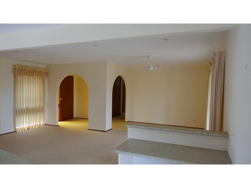 7 Elouera Cres, Forster NSW 2428