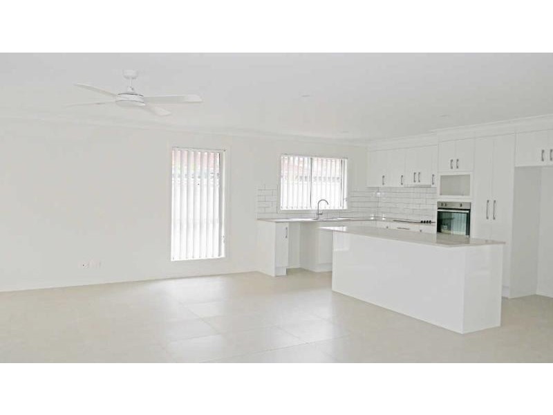 3/110  MacIntosh St, Forster NSW 2428