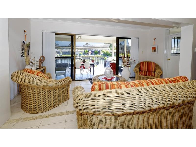 8 Roebuck Key, Forster NSW 2428