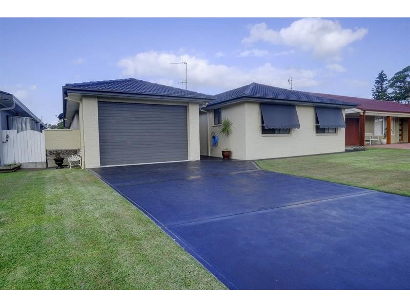 8 Roebuck Key, Forster NSW 2428