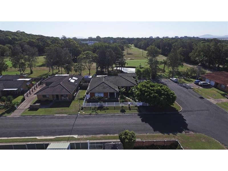 20  Fairway Cres, Forster NSW 2428