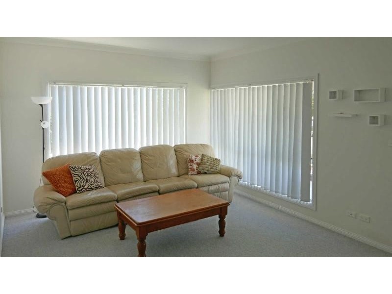 80  Bent St, Tuncurry NSW 2428