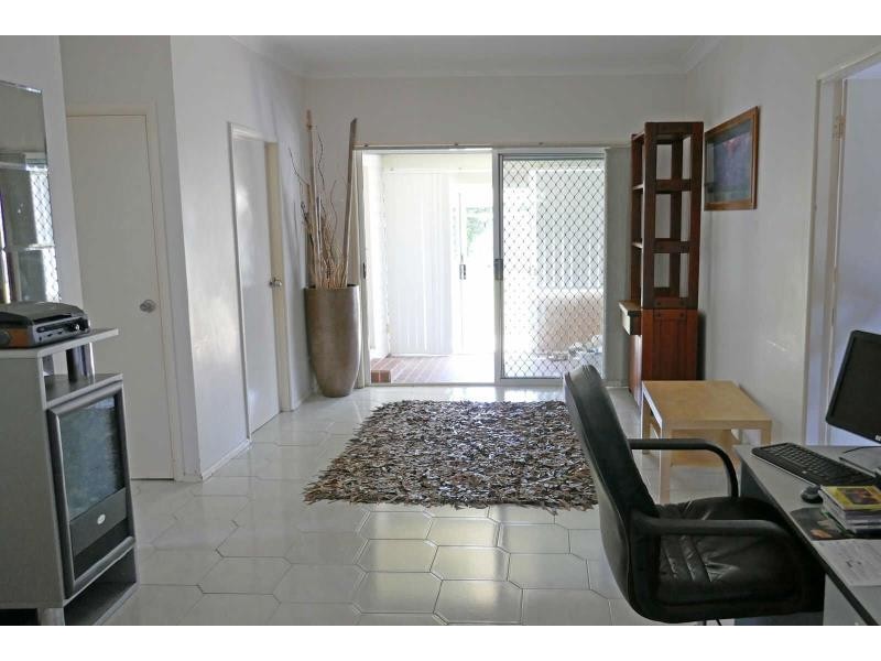 80  Bent St, Tuncurry NSW 2428