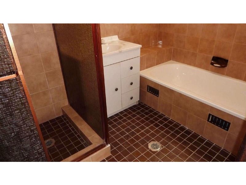8  Guy Ave, Forster NSW 2428