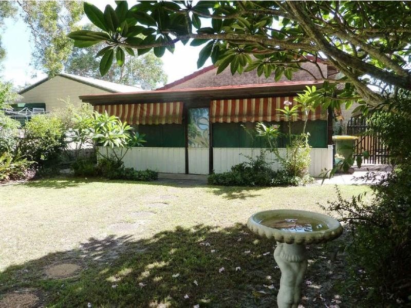 8  Guy Ave, Forster NSW 2428