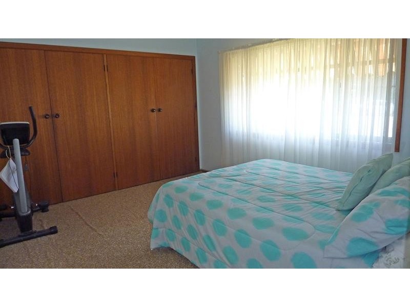 52  Wharf St, Tuncurry NSW 2428