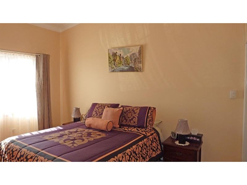 52  Wharf St, Tuncurry NSW 2428