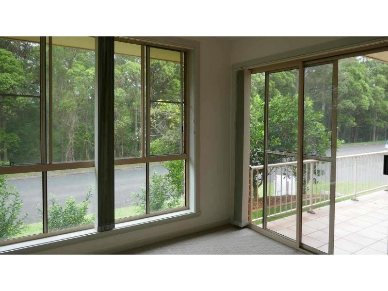 36  Kentia Dr, Forster NSW 2428