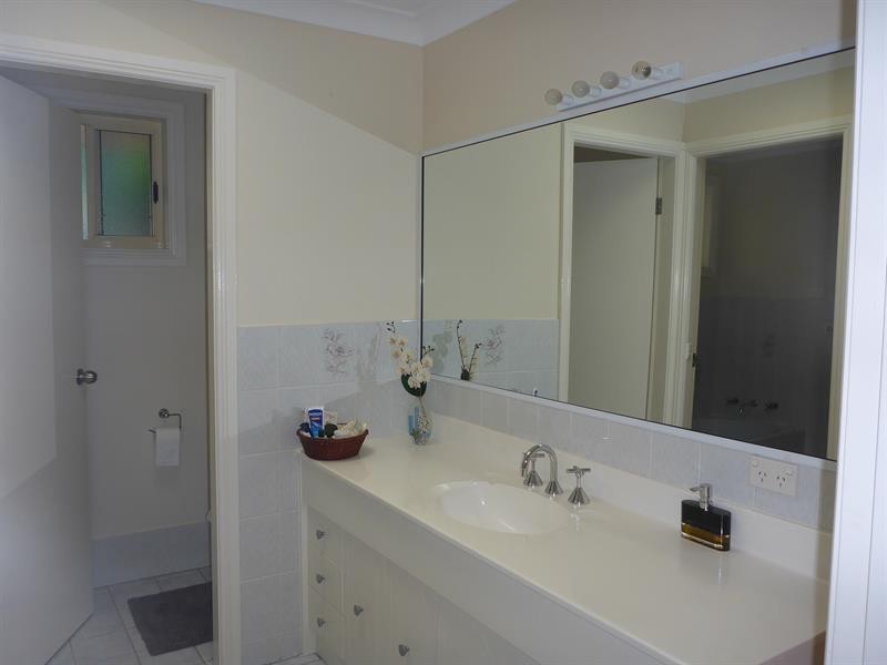 5 Regency Cct, Tuncurry NSW 2428