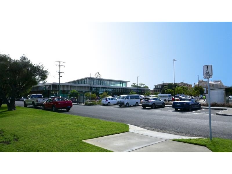 9 Kent St, Tuncurry NSW 2428