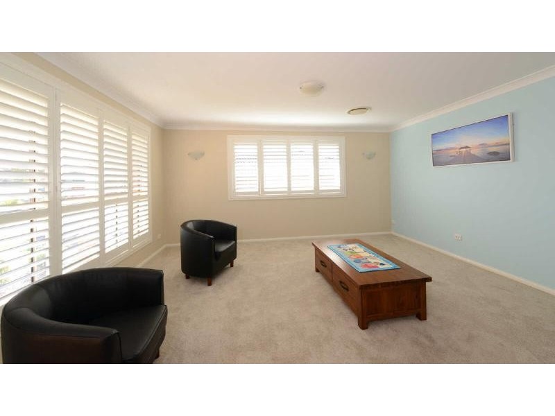 16  Akala Ave, Forster NSW 2428