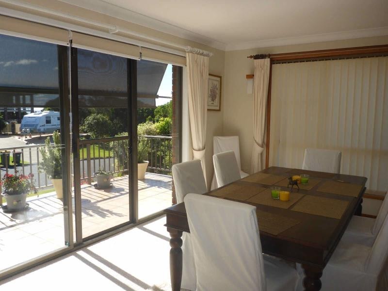 81  Lakeview Cres, Forster NSW 2428