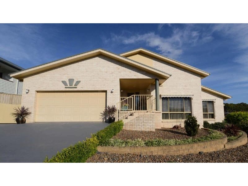 46  Akala Ave, Forster NSW 2428