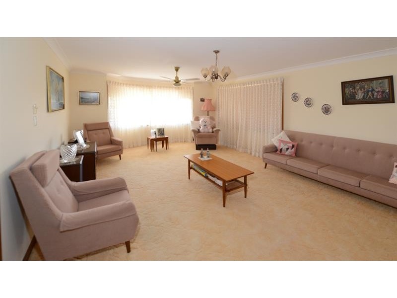 56 Daphne  St, Forster NSW 2428