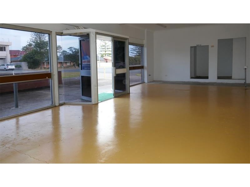 19 Beach St, Tuncurry NSW 2428