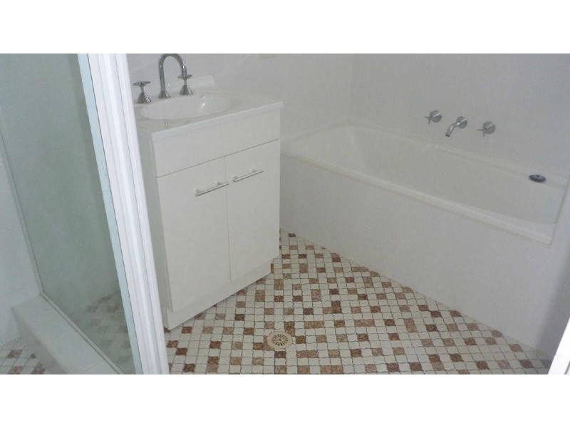 10/50  “Albert Court” Little St, Forster NSW 2428