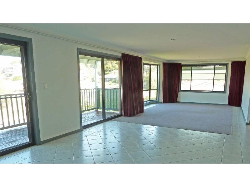 35  Pioneer Dr, Forster NSW 2428