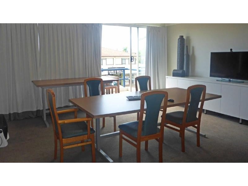 60 Manning St, Tuncurry NSW 2428