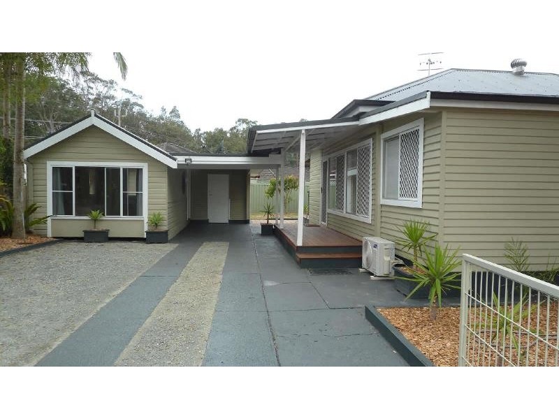 22 Cross St, Forster NSW 2428