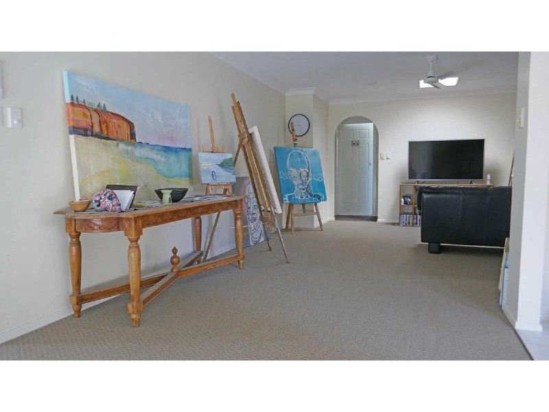 1/10  Oasis Pde, Tuncurry NSW 2428