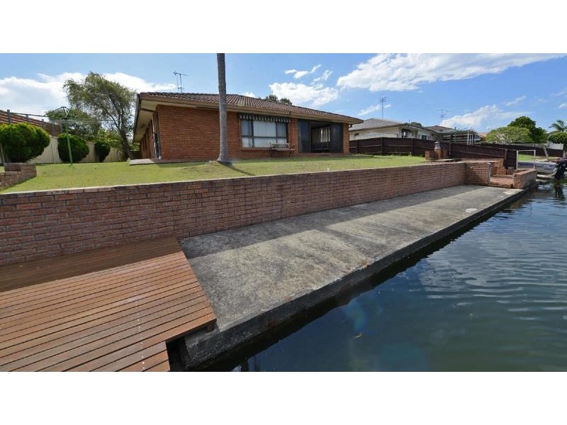6  Supply Ave, Forster NSW 2428