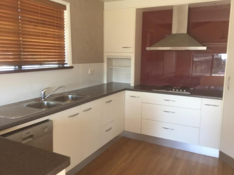 72  South St, Forster NSW 2428