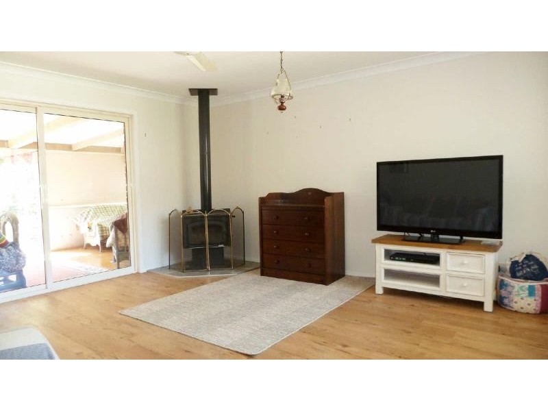 5  Clarkson St, Nabiac NSW 2312