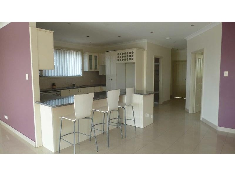2/27  Sapphire Pde, Diamond Beach NSW 2430