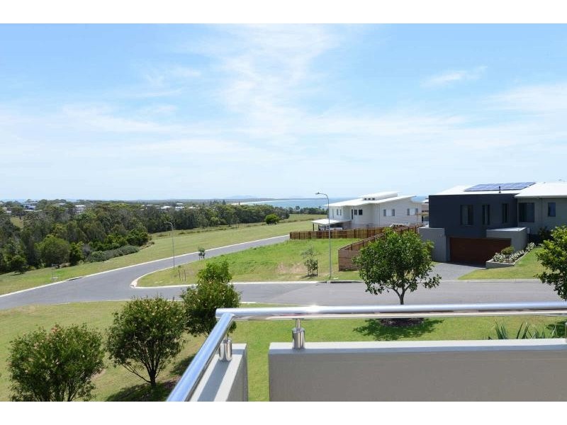 16  Torquay Cct, Red Head NSW 2430