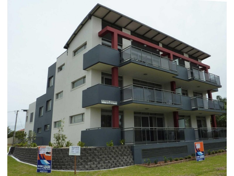 2/126 Manning Street, Tuncurry NSW 2428